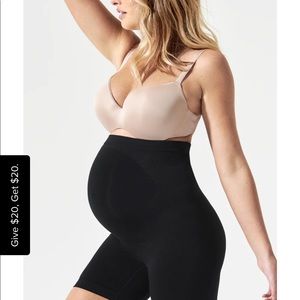Maternity support belly girl short M in black